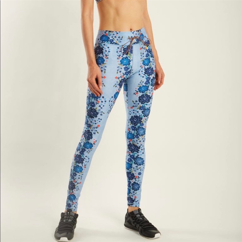 The Upside Denim Dahlia Leggings - Picture 2 of 5